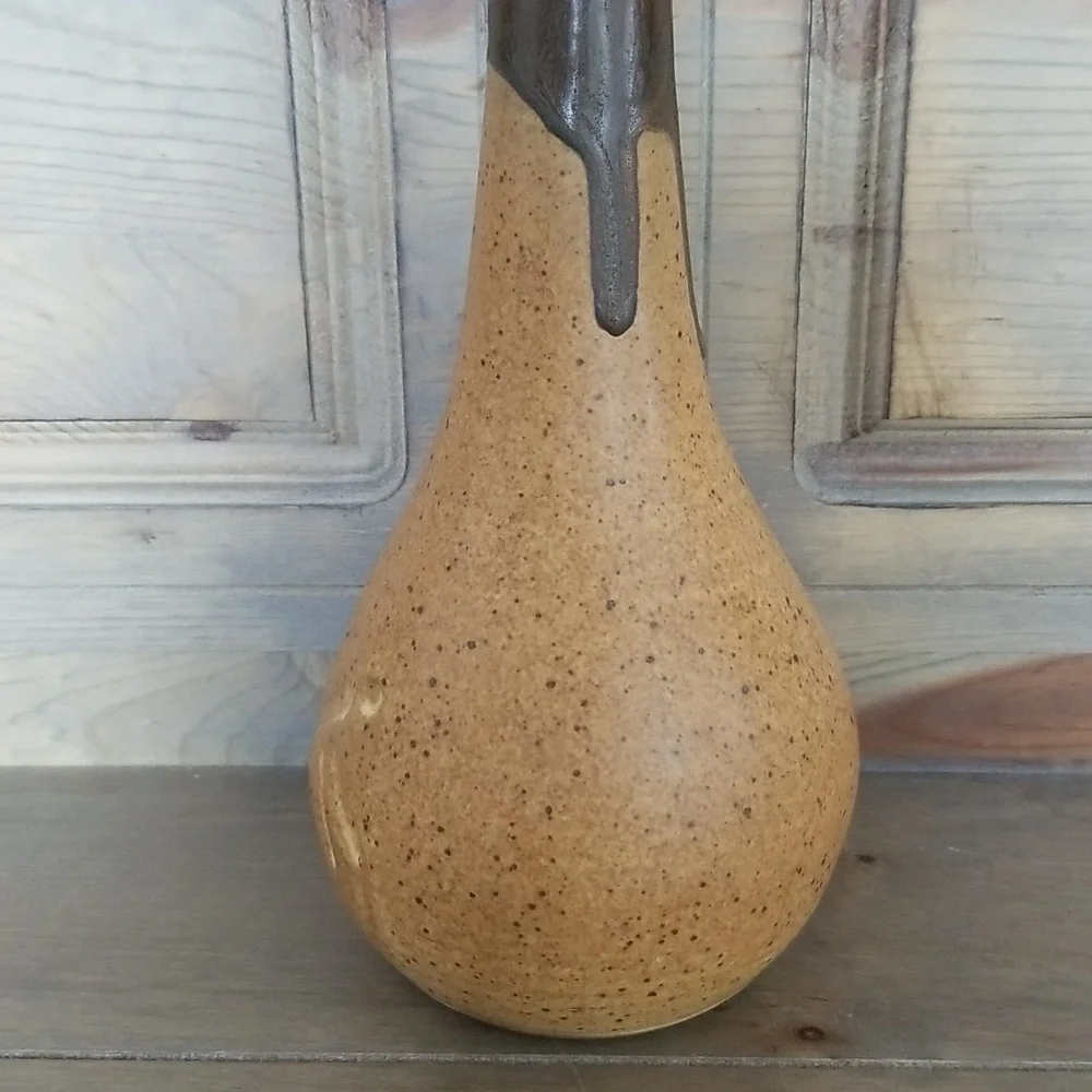 Studio Art Pottery Hand-crafted Stoneware Vase.